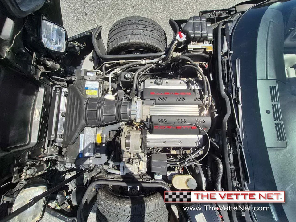 1992 Chevrolet Corvette C4 - Image 25 of 31