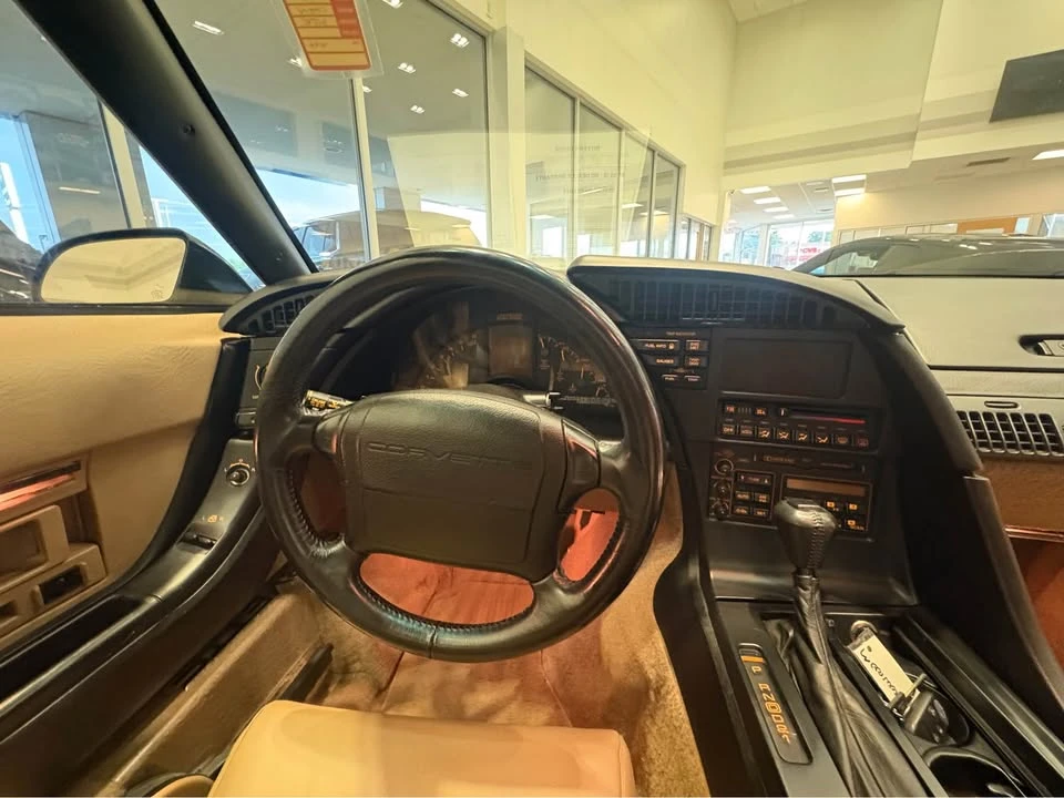 1992 Chevrolet Corvette C4 - Image 13 of 14