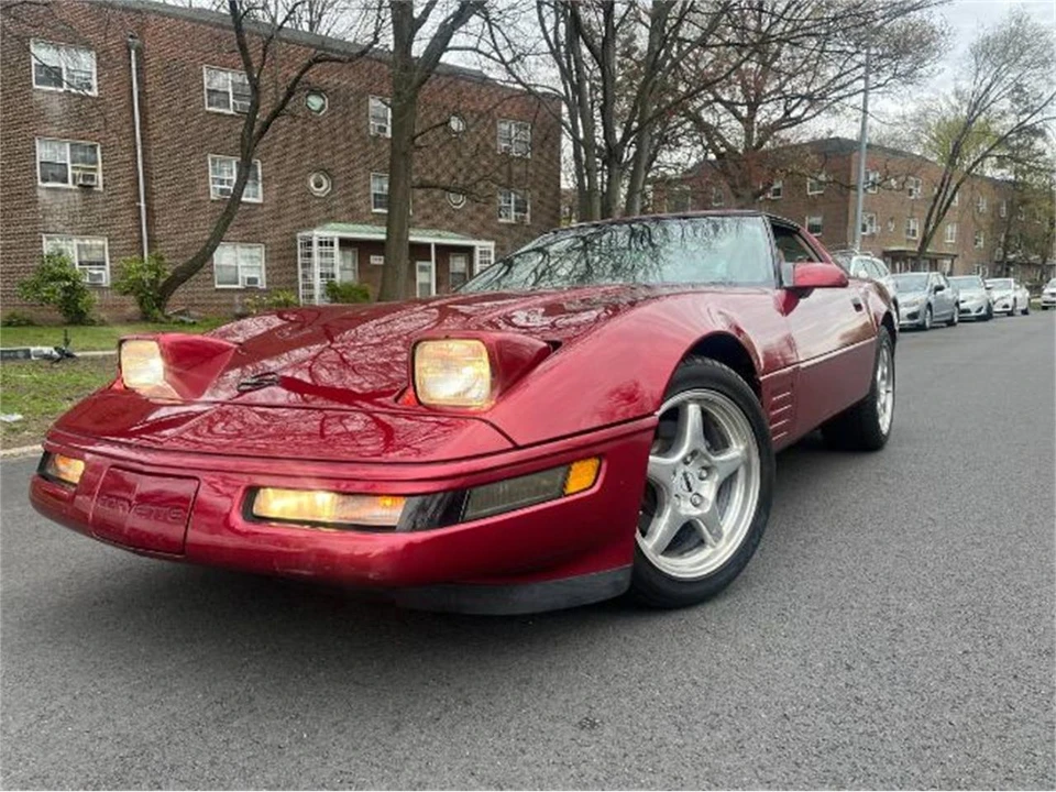 1992 Chevrolet Corvette C4 - Image 2 of 25