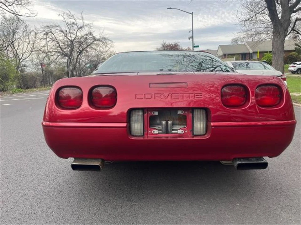 1992 Chevrolet Corvette C4 - Image 18 of 25