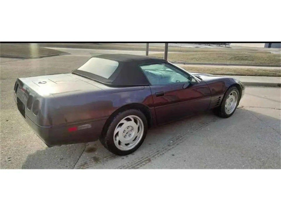 1992 Chevrolet Corvette C4 - Image 10 of 18