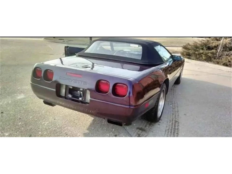 1992 Chevrolet Corvette C4 - Image 14 of 18