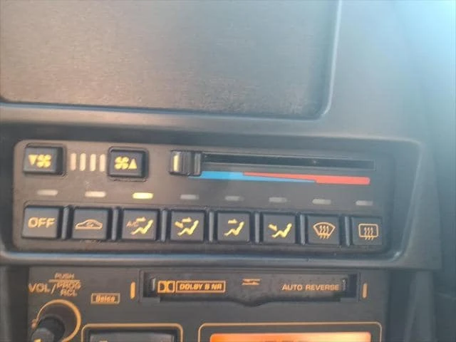 1992 Chevrolet Corvette C4 - Image 16 of 24