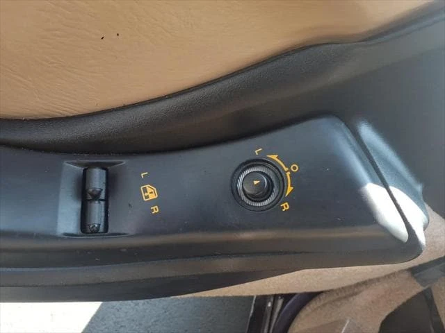 1992 Chevrolet Corvette C4 - Image 10 of 24