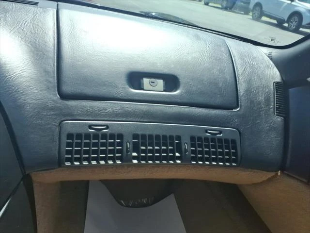 1992 Chevrolet Corvette C4 - Image 23 of 24