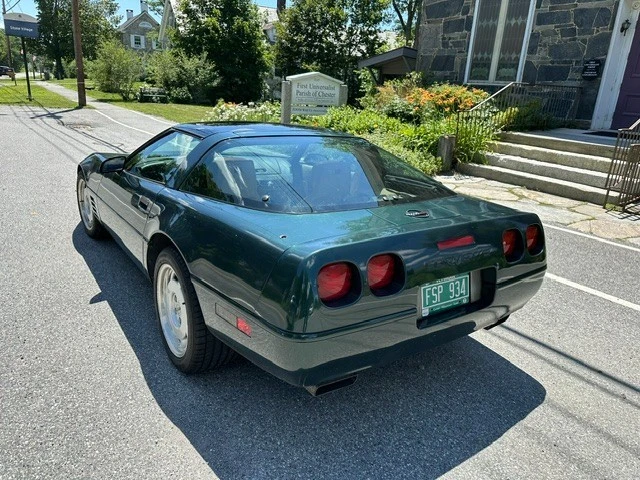 1992 Chevrolet Corvette C4 - Image 2 of 12