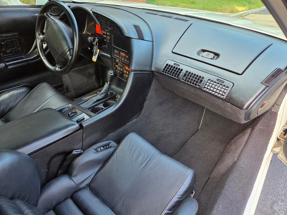 1992 Chevrolet Corvette C4 - Image 13 of 31