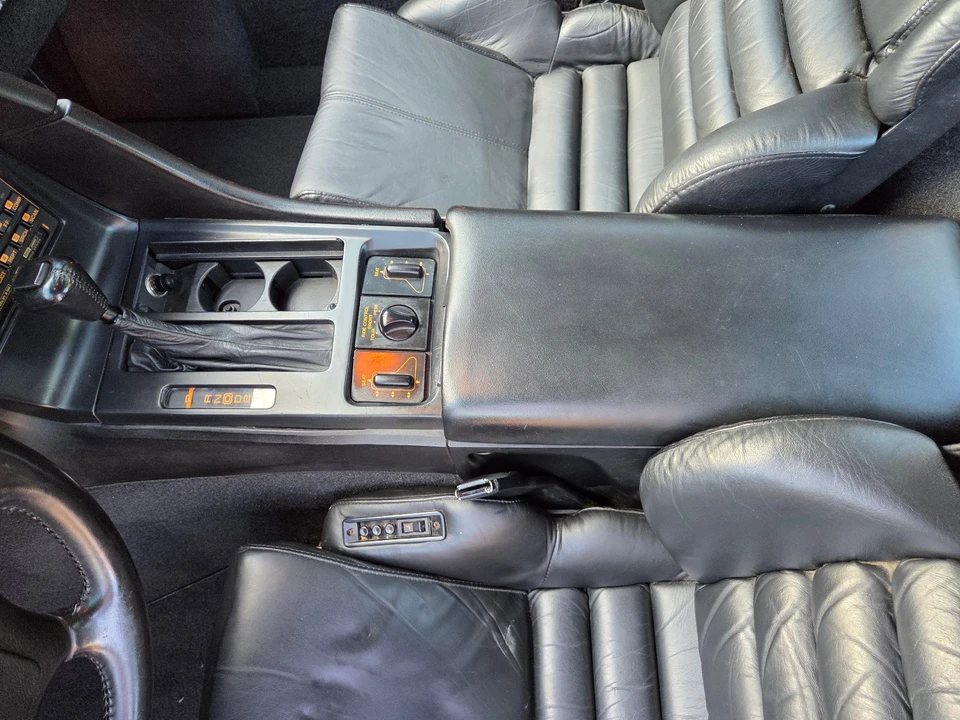 1992 Chevrolet Corvette C4 - Image 30 of 31