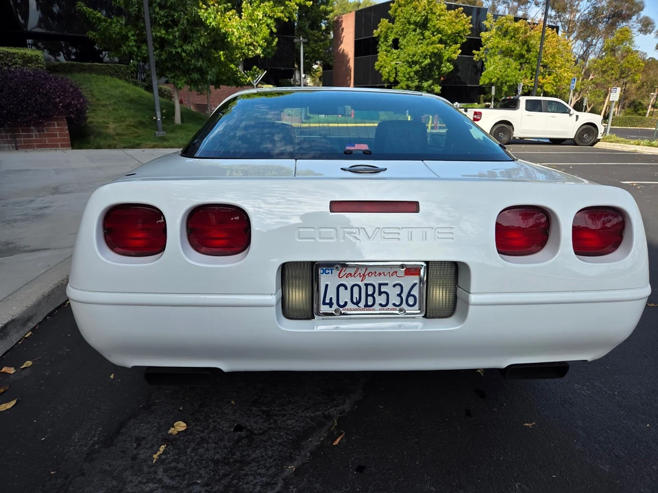 1992 Chevrolet Corvette C4 - Image 4 of 31