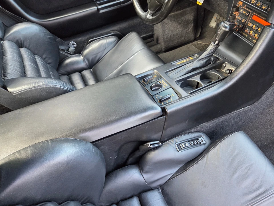 1992 Chevrolet Corvette C4 - Image 10 of 31