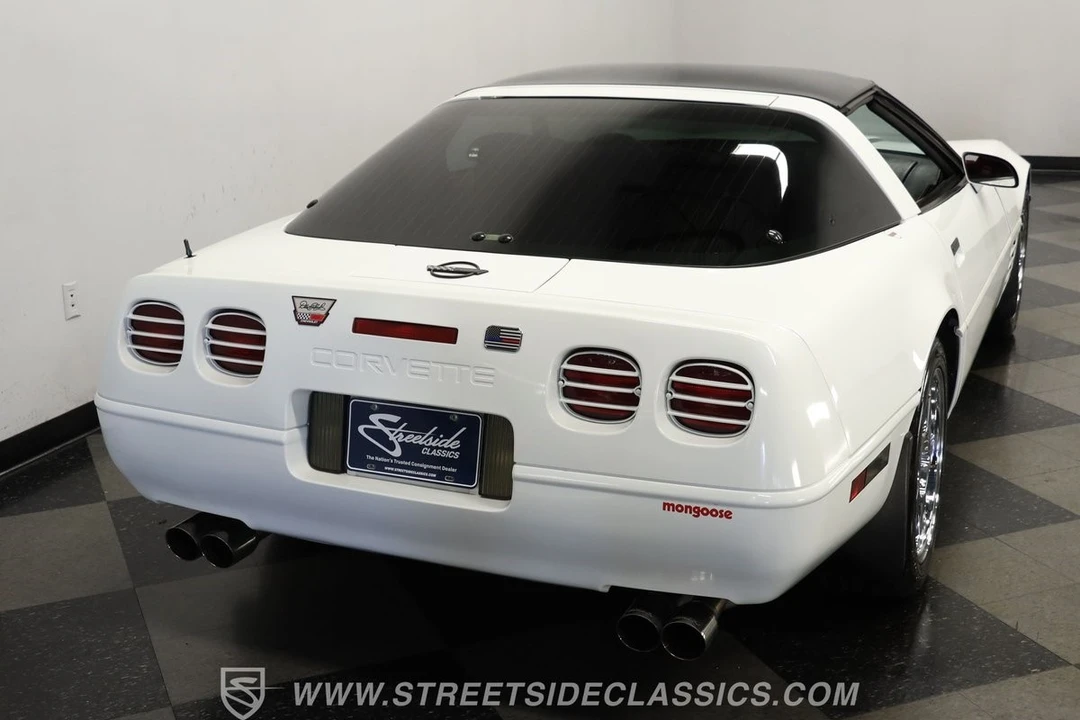 1992 Chevrolet Corvette C4 - Image 10 of 12