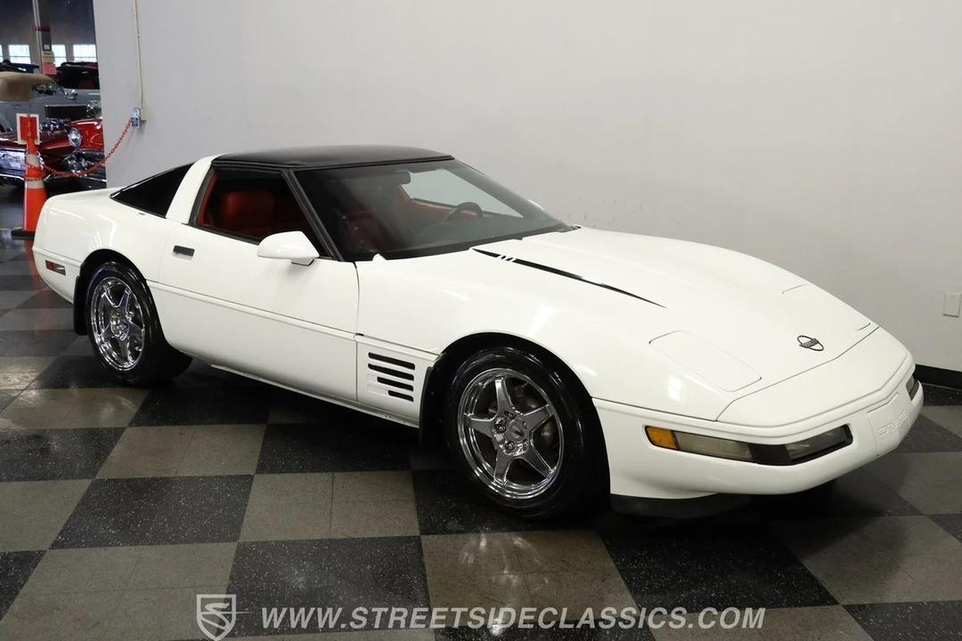 1992 Chevrolet Corvette C4 - Image 14 of 21