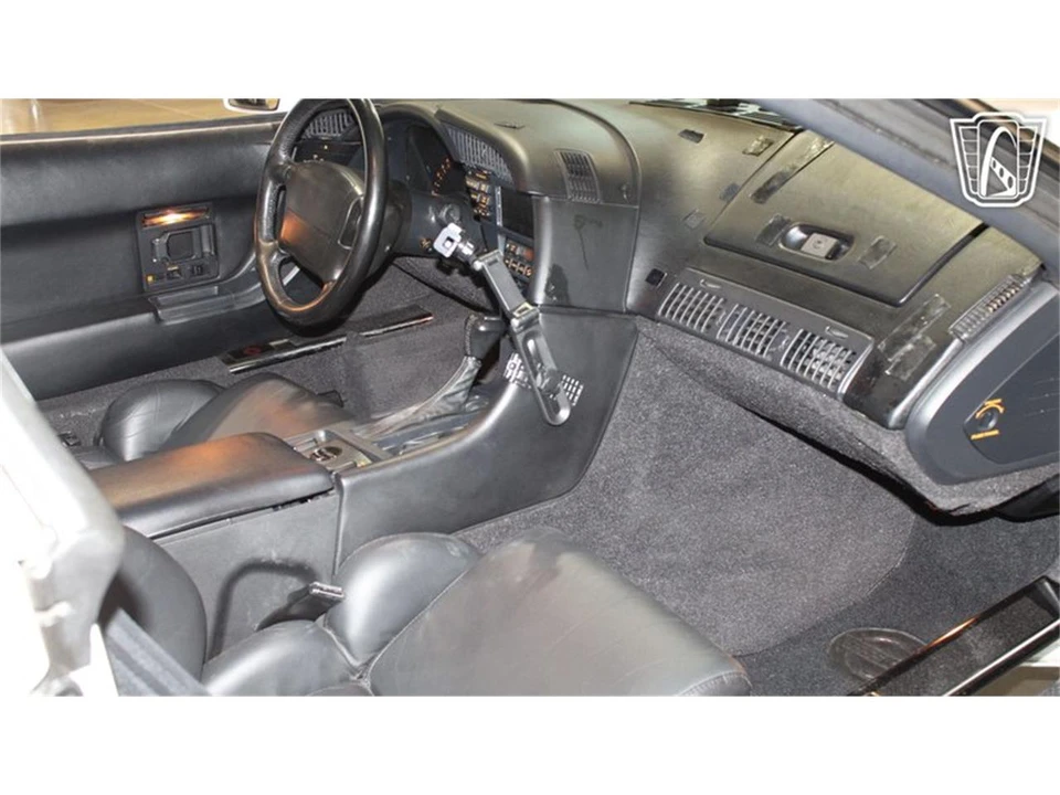 1992 Chevrolet Corvette C4 - Image 12 of 31