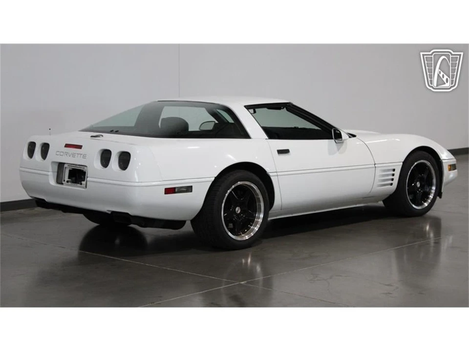 1992 Chevrolet Corvette C4 - Image 29 of 31