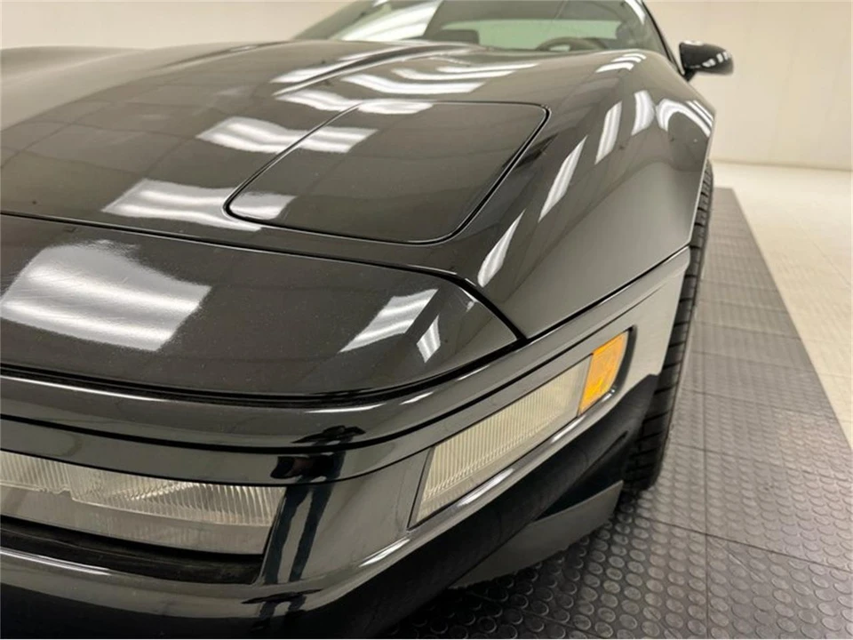 1992 Chevrolet Corvette C4 - Image 10 of 31