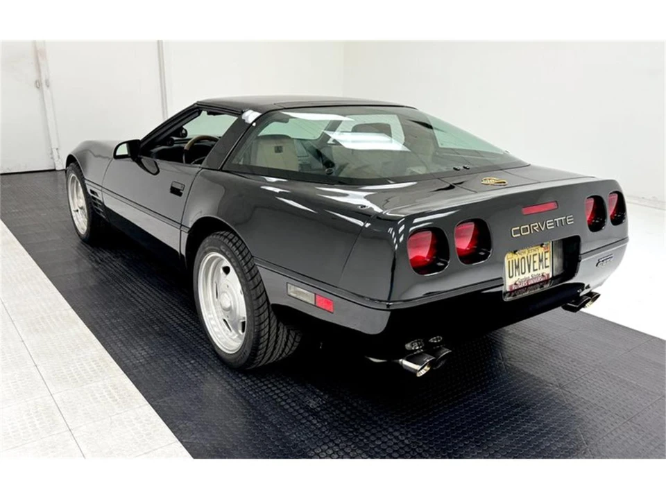 1992 Chevrolet Corvette C4 - Image 3 of 31