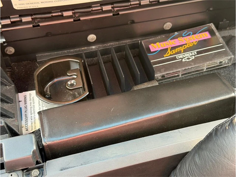 1992 Chevrolet Corvette C4 - Image 17 of 31