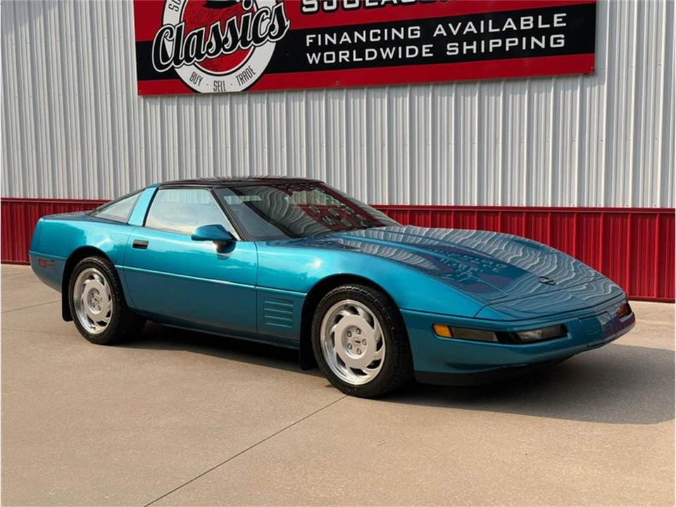 1992 Chevrolet Corvette C4 - Image 2 of 31