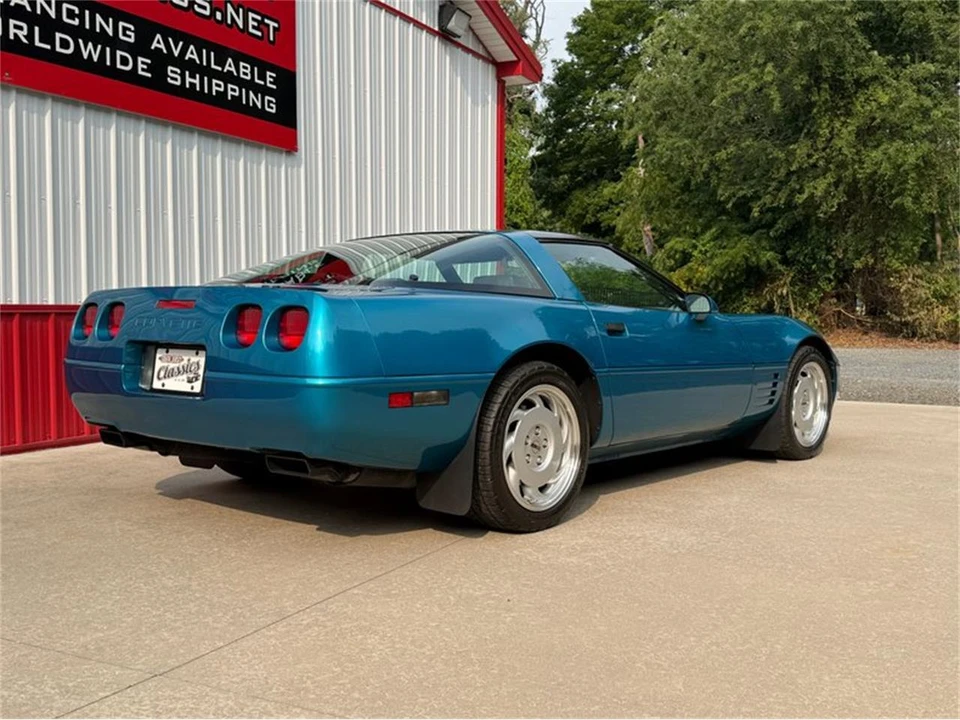 1992 Chevrolet Corvette C4 - Image 9 of 31