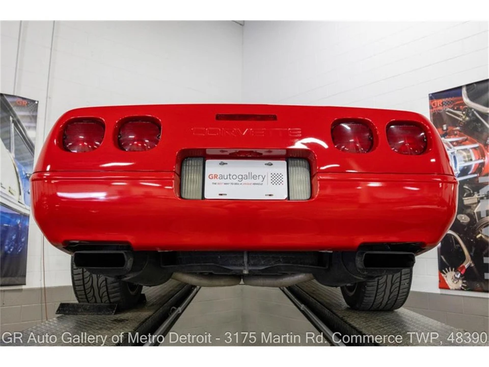 1992 Chevrolet Corvette C4 - Image 20 of 31