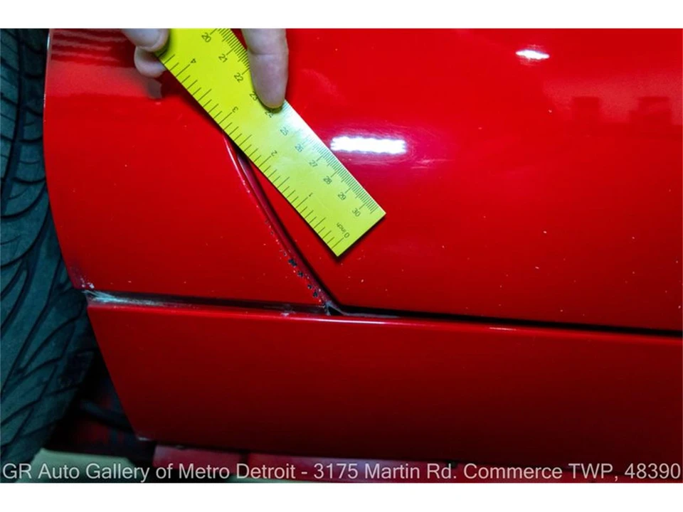 1992 Chevrolet Corvette C4 - Image 25 of 31