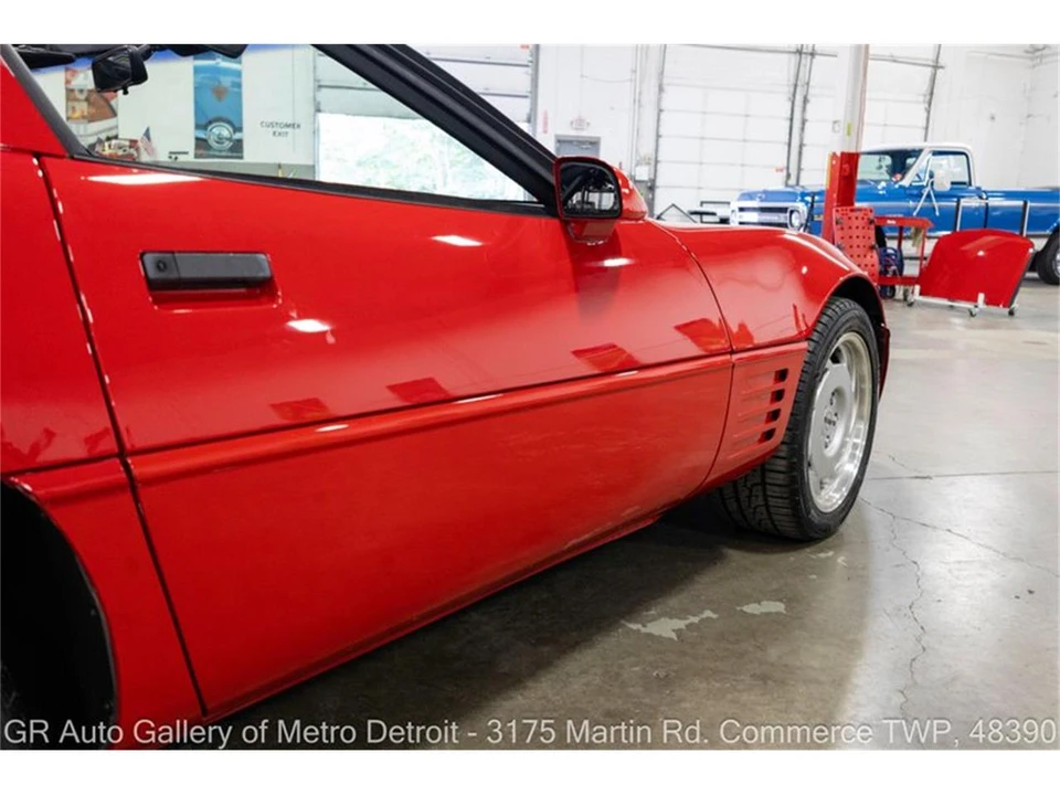 1992 Chevrolet Corvette C4 - Image 23 of 31