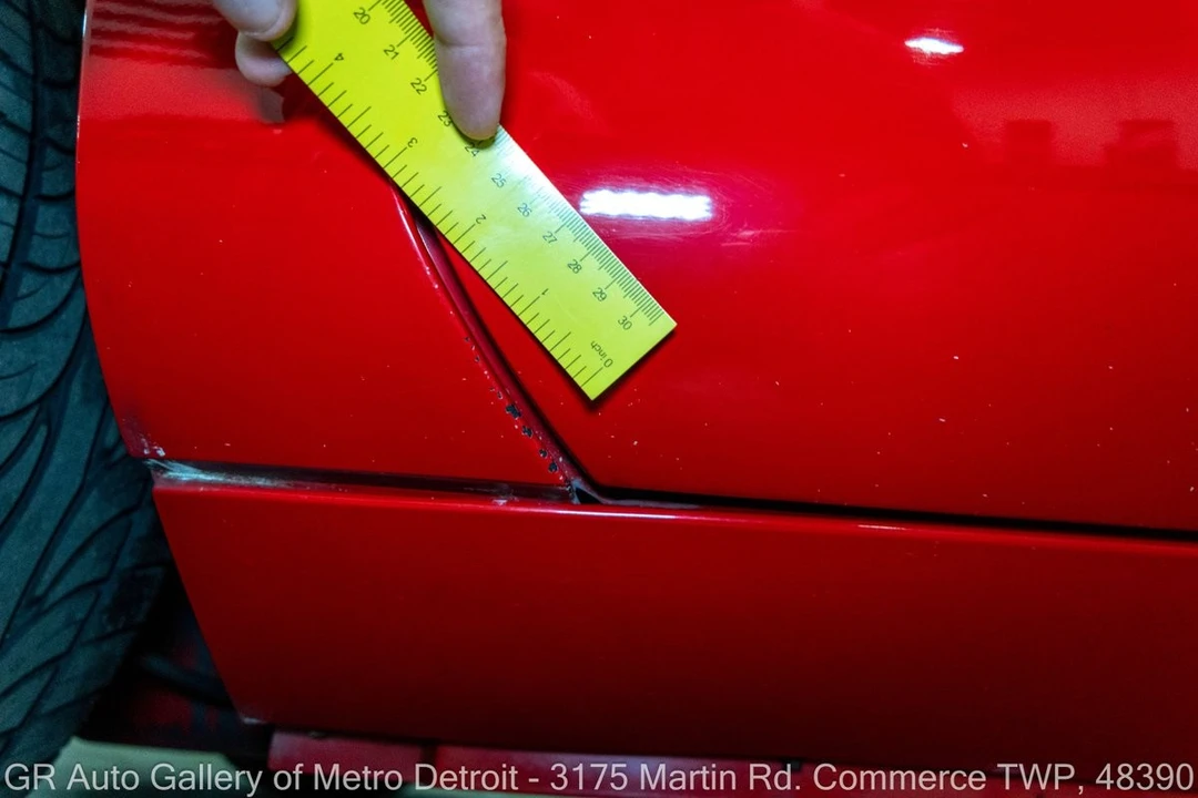 1992 Chevrolet Corvette C4 - Image 26 of 31
