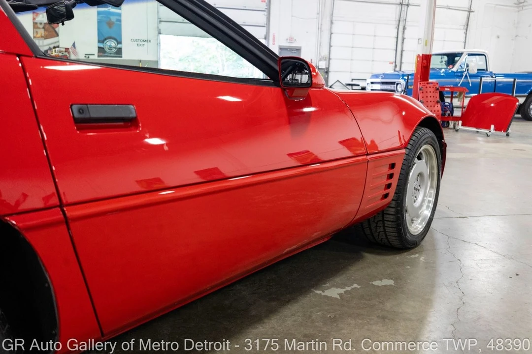 1992 Chevrolet Corvette C4 - Image 24 of 31