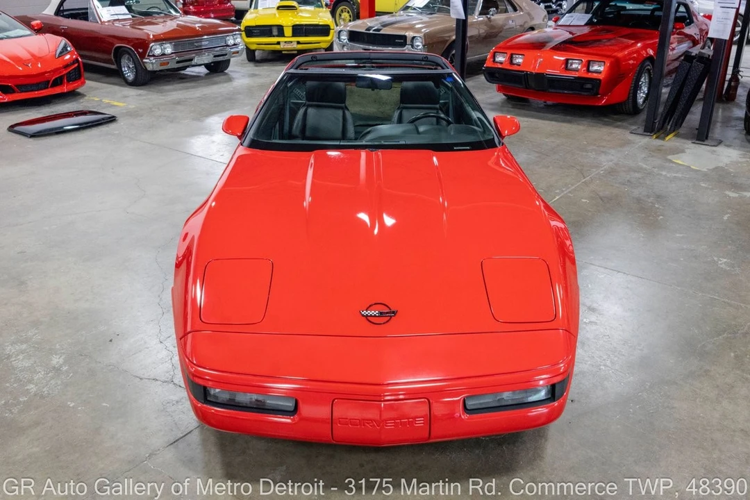 1992 Chevrolet Corvette C4 - Image 12 of 31