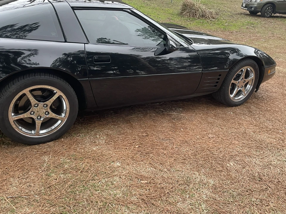 1992 Chevrolet Corvette C4 - Image 2 of 8