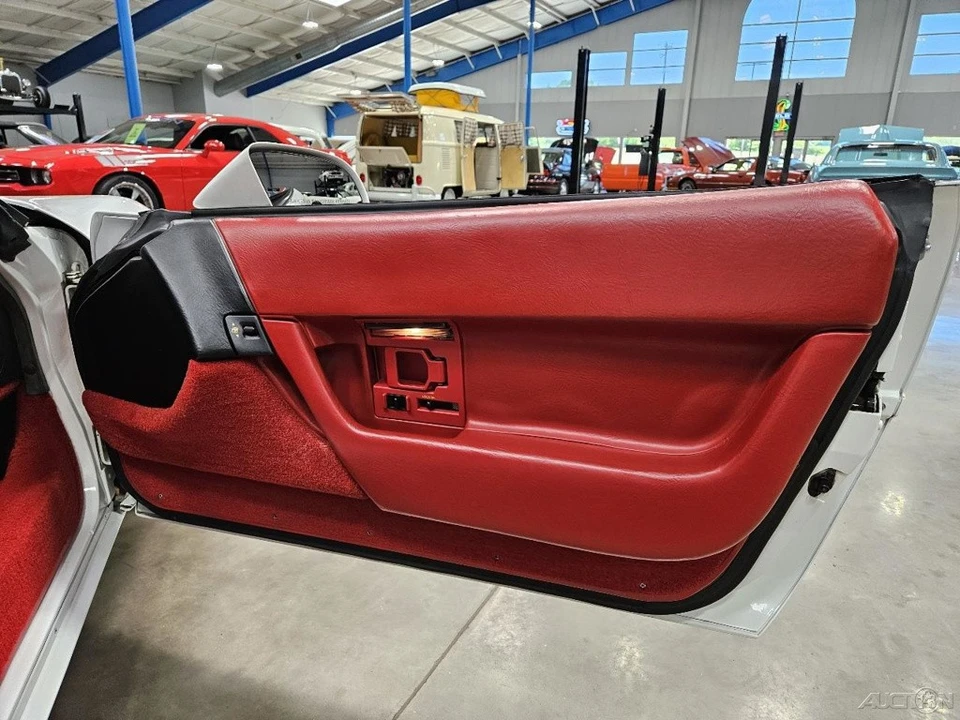 1992 Chevrolet Corvette C4 - Image 23 of 23
