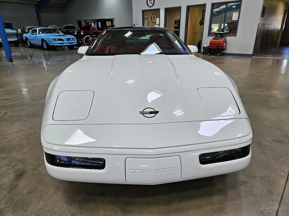 1992 Chevrolet Corvette C4 - Image 2 of 23