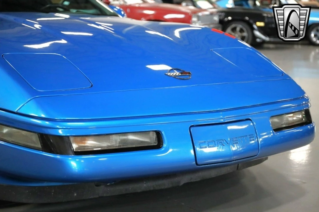 1992 Chevrolet Corvette C4 - Image 18 of 21