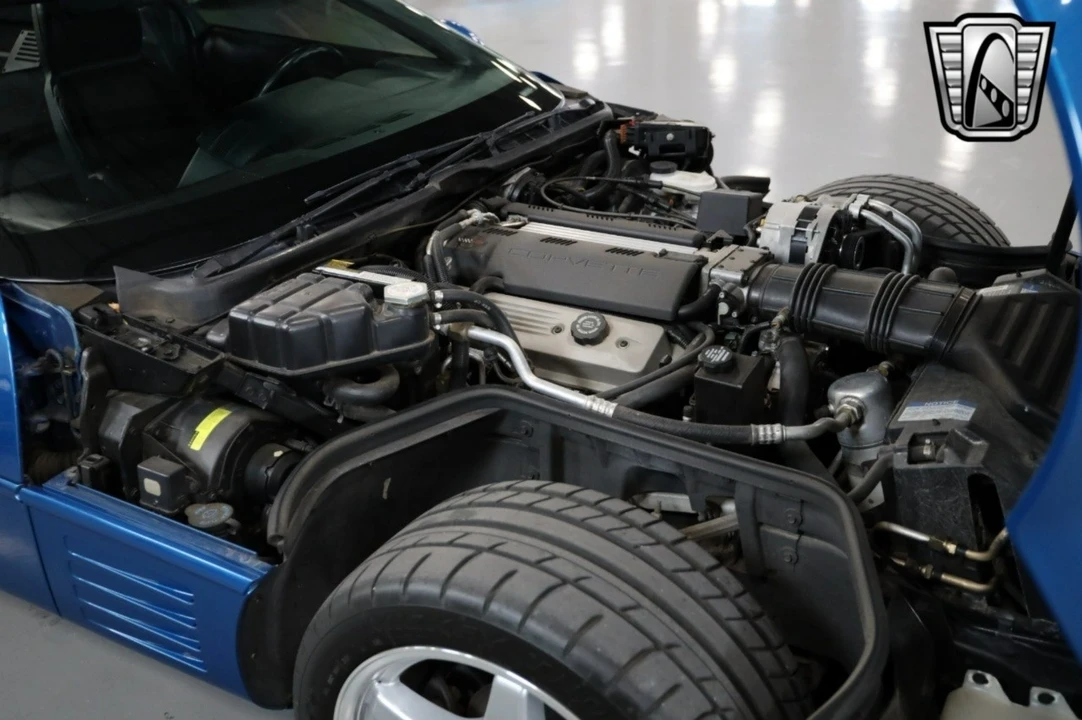 1992 Chevrolet Corvette C4 - Image 14 of 21