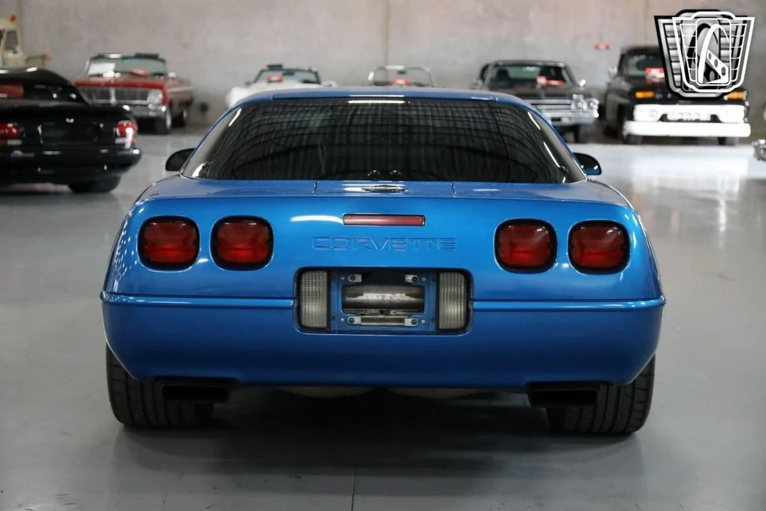 1992 Chevrolet Corvette C4 - Image 11 of 12