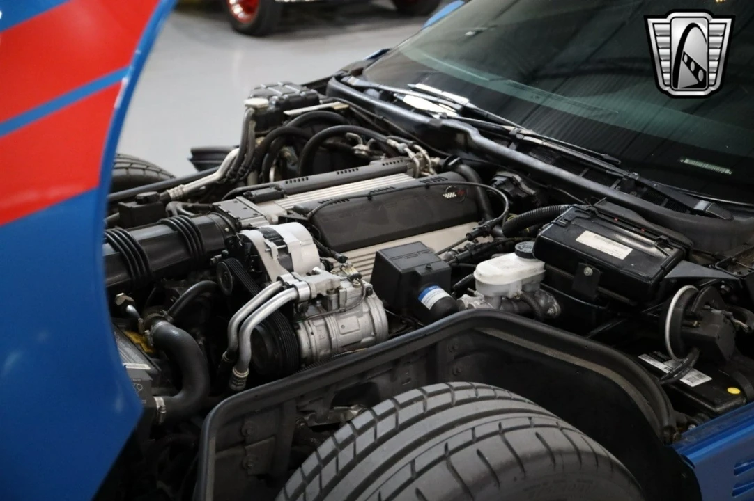 1992 Chevrolet Corvette C4 - Image 16 of 21
