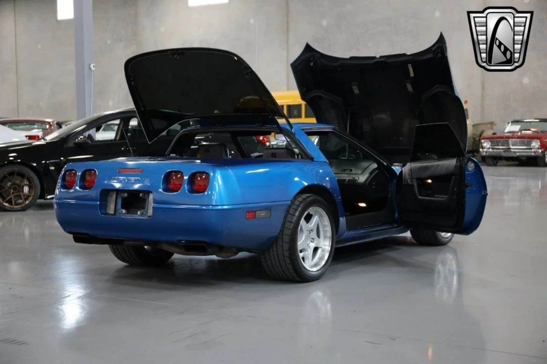 1992 Chevrolet Corvette C4 - Image 12 of 12