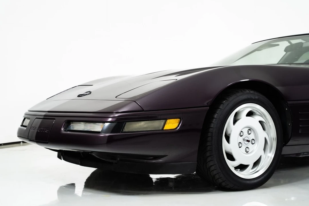 1992 Chevrolet Corvette C4 - Image 6 of 12