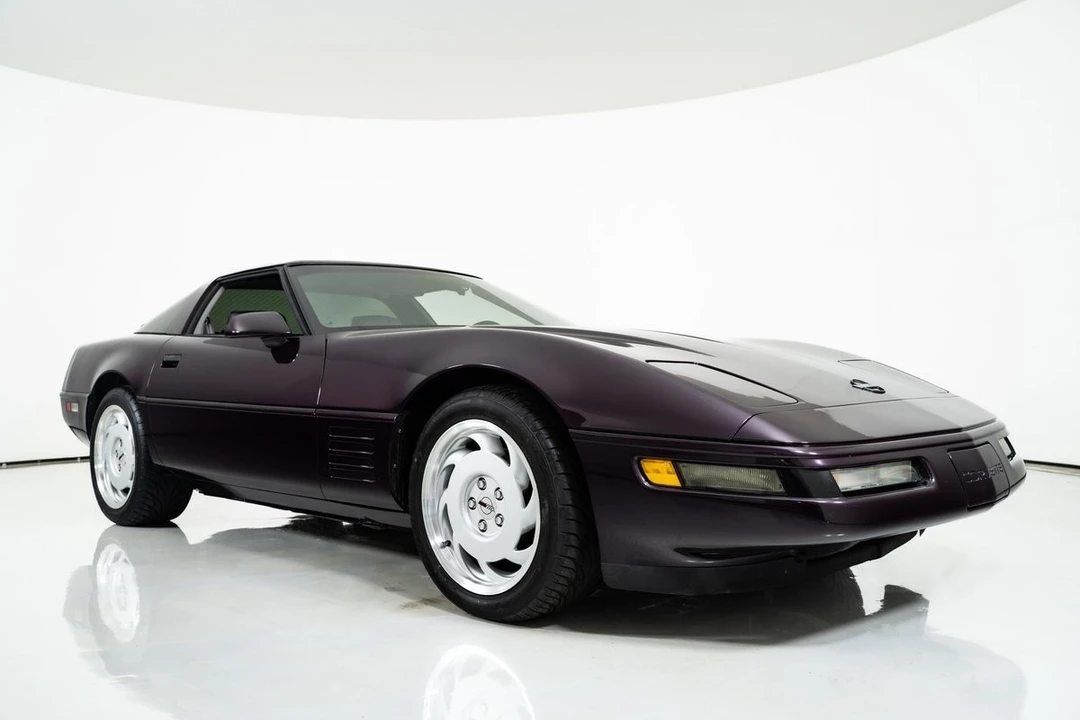 1992 Chevrolet Corvette C4 - Image 13 of 21