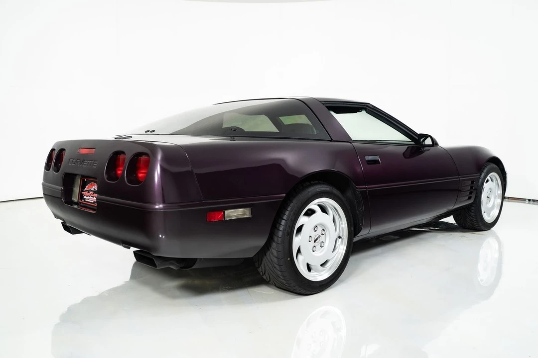 1992 Chevrolet Corvette C4 - Image 11 of 12