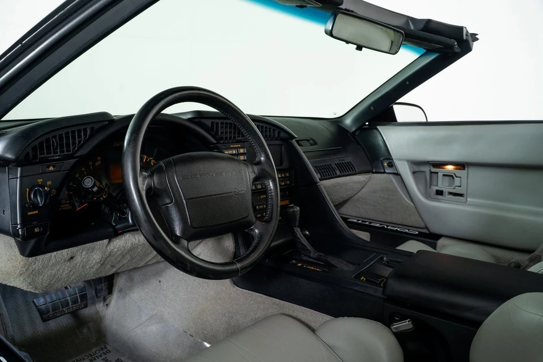 1992 Chevrolet Corvette C4 - Image 2 of 12