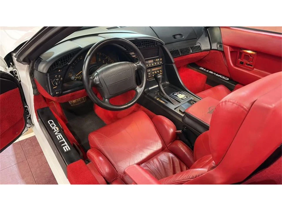 1992 Chevrolet Corvette C4 - Image 30 of 31