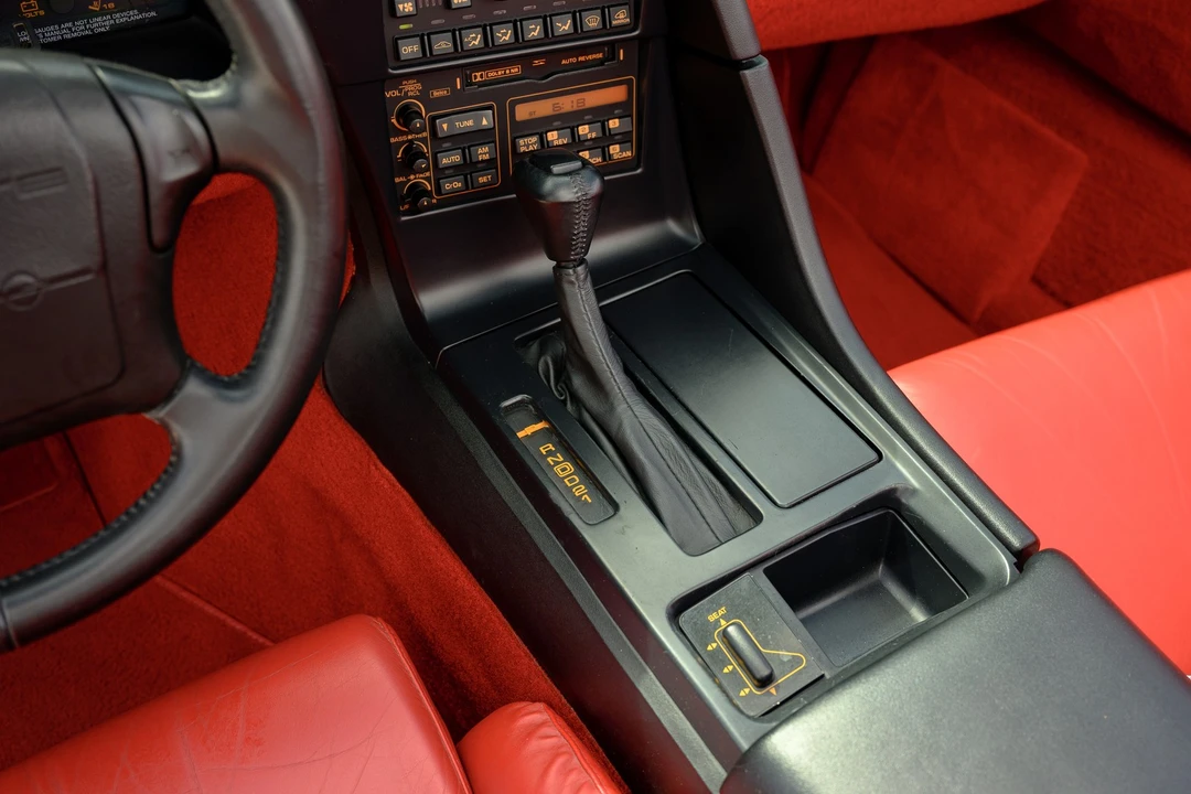 1992 Chevrolet Corvette C4 - Image 11 of 17