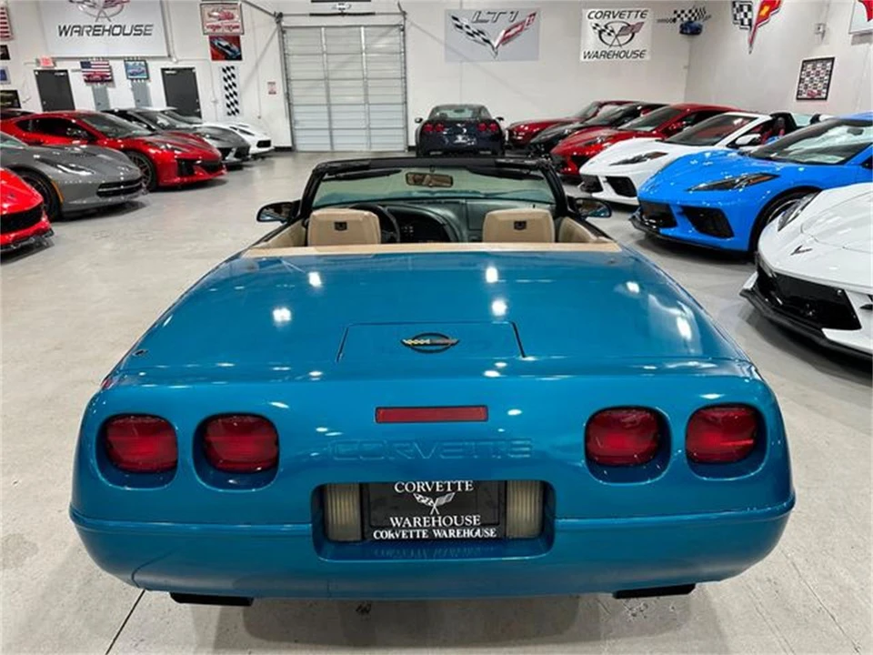 1992 Chevrolet Corvette C4 - Image 19 of 30