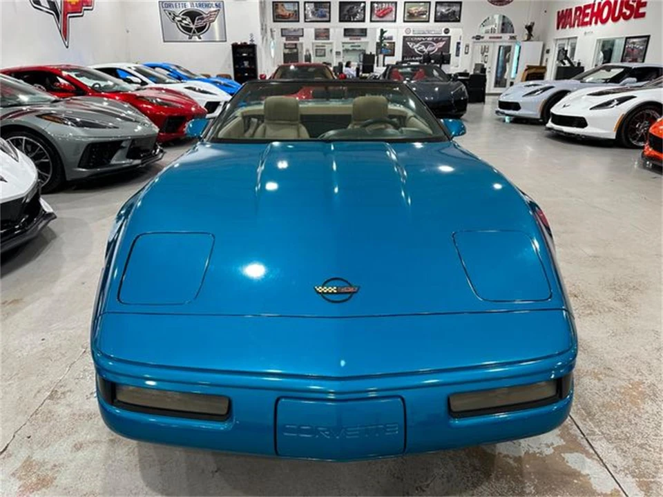 1992 Chevrolet Corvette C4 - Image 17 of 30