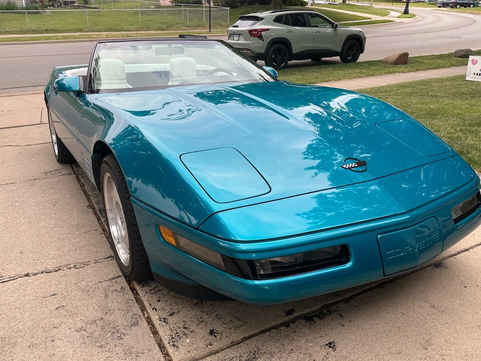 1992 Chevrolet Corvette C4 - Image 15 of 31