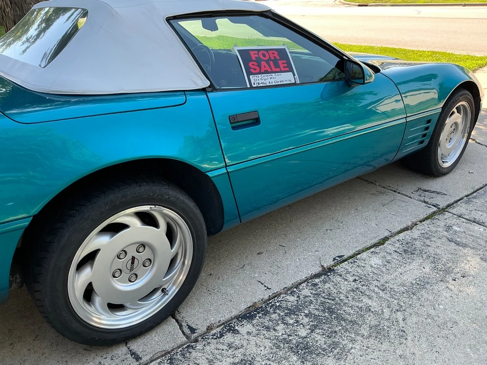 1992 Chevrolet Corvette C4 - Image 18 of 31