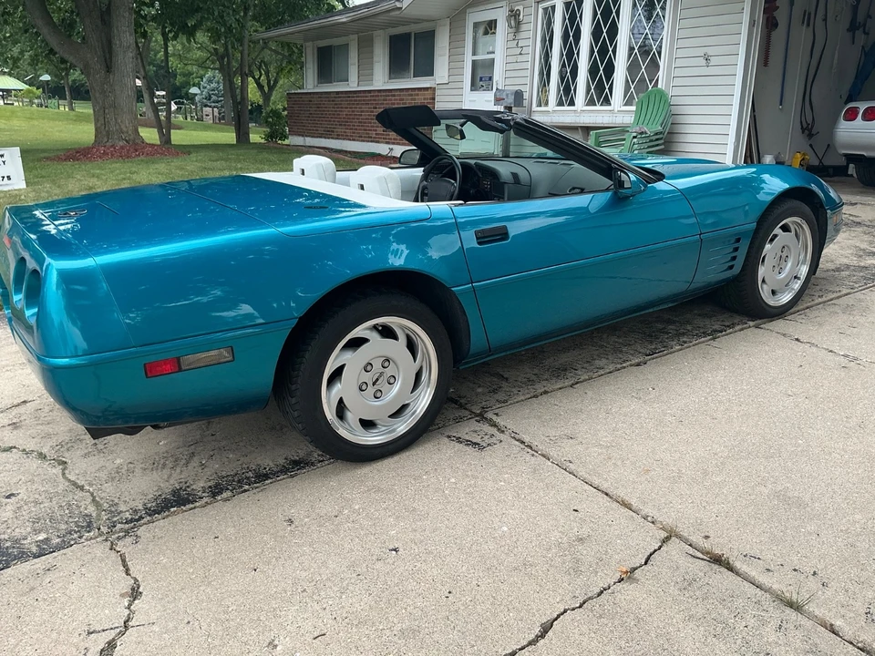 1992 Chevrolet Corvette C4 - Image 5 of 31