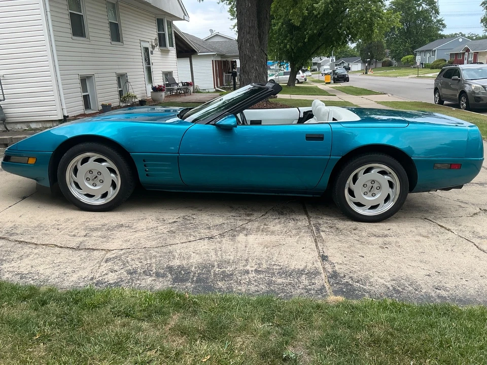 1992 Chevrolet Corvette C4 - Image 3 of 31