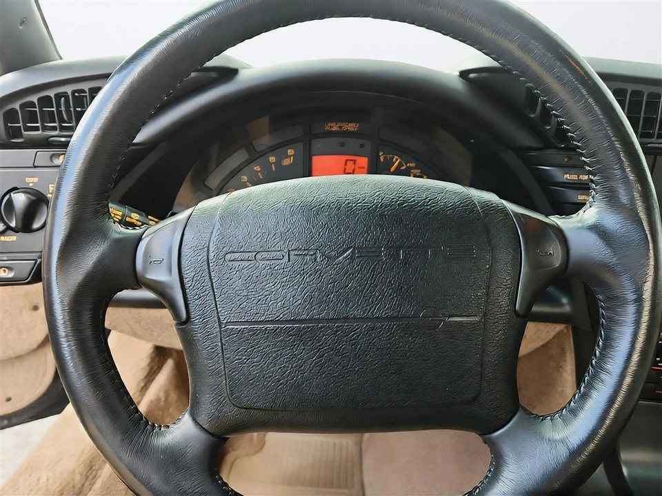 1992 Chevrolet Corvette C4 - Image 12 of 23